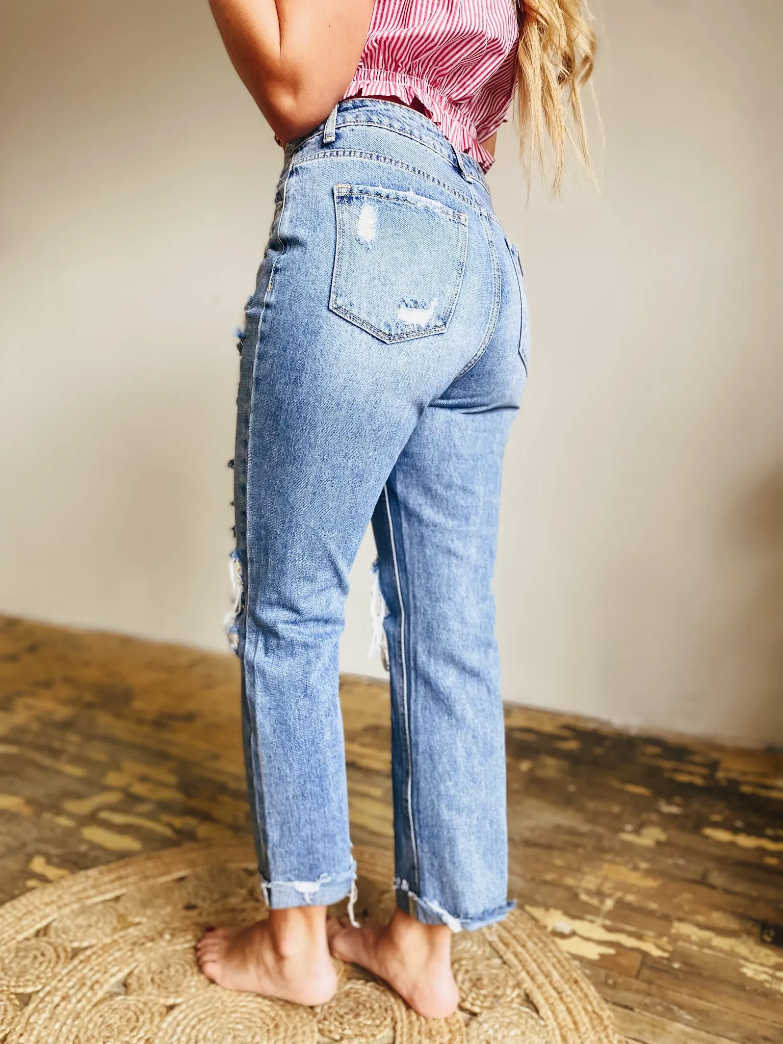 90's Distressed Straight Leg Jeans