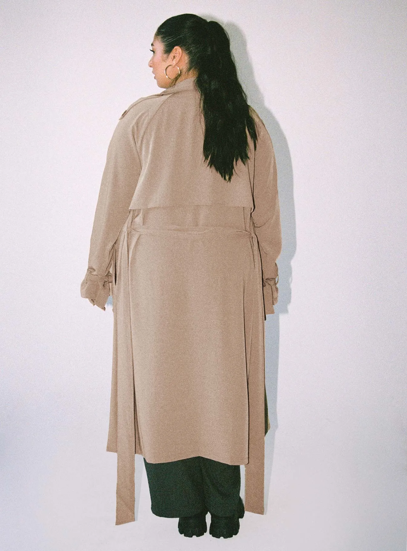 Cassie Trench Coat Beige Curve