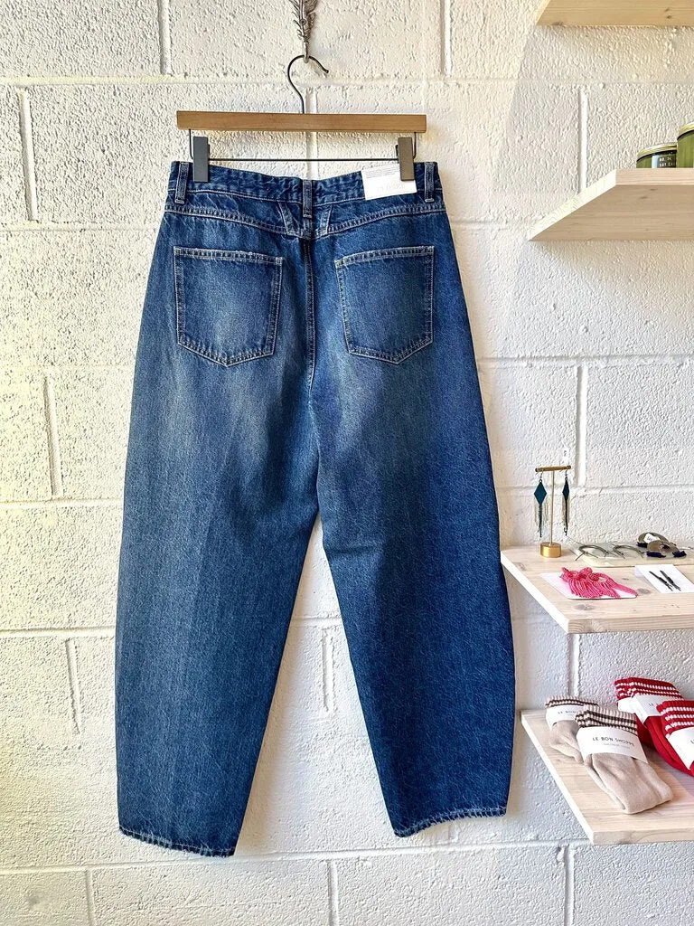 CLOSED *NEW* High Waist Barrel Jeans