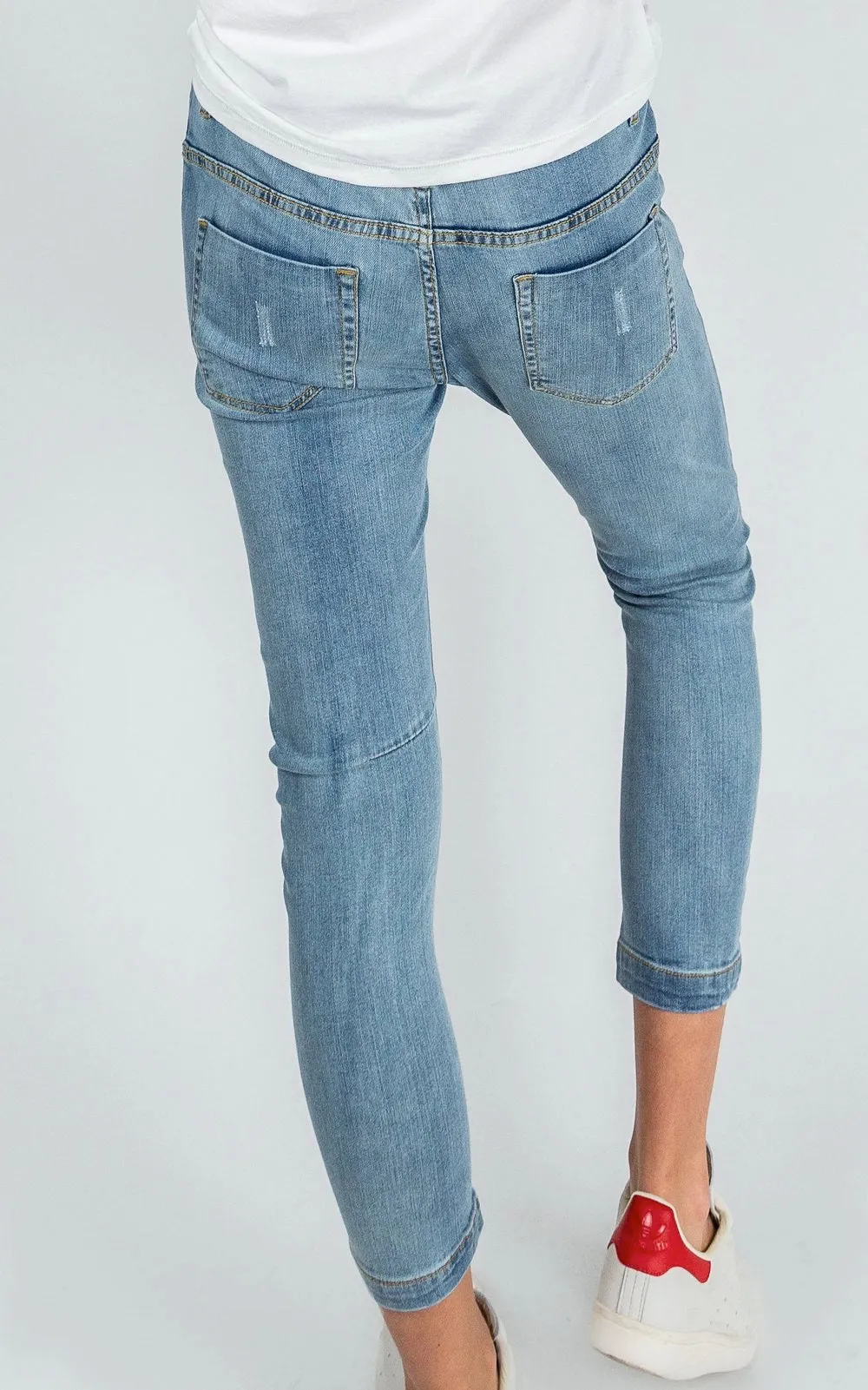 DRICOPER ACTIVE DENIM JEANS IN LIGHTIES