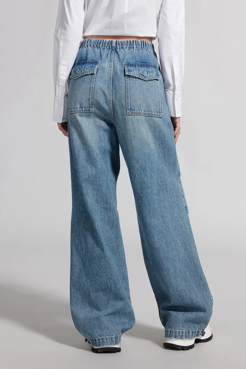 Elastic Waisted Sporty Jeans