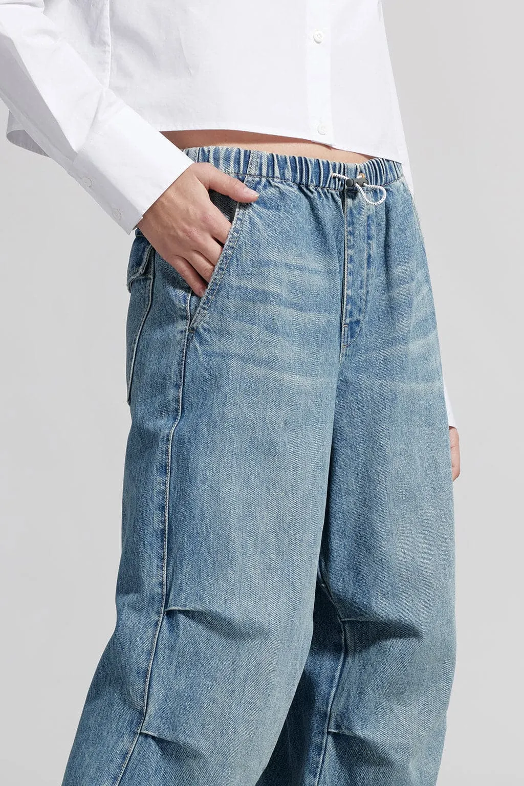 Elastic Waisted Sporty Jeans