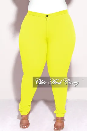 Final Sale Plus Size Jeans in Neon Yellow (Jeans Only)