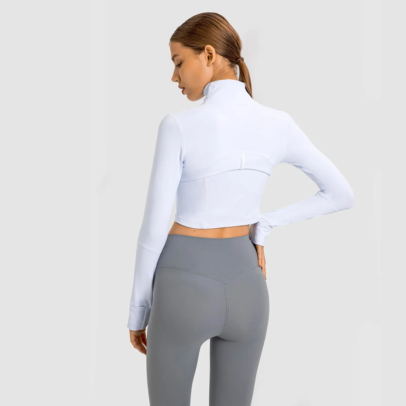 Seamless Flow Zip-Up Front Cropped Sports Top