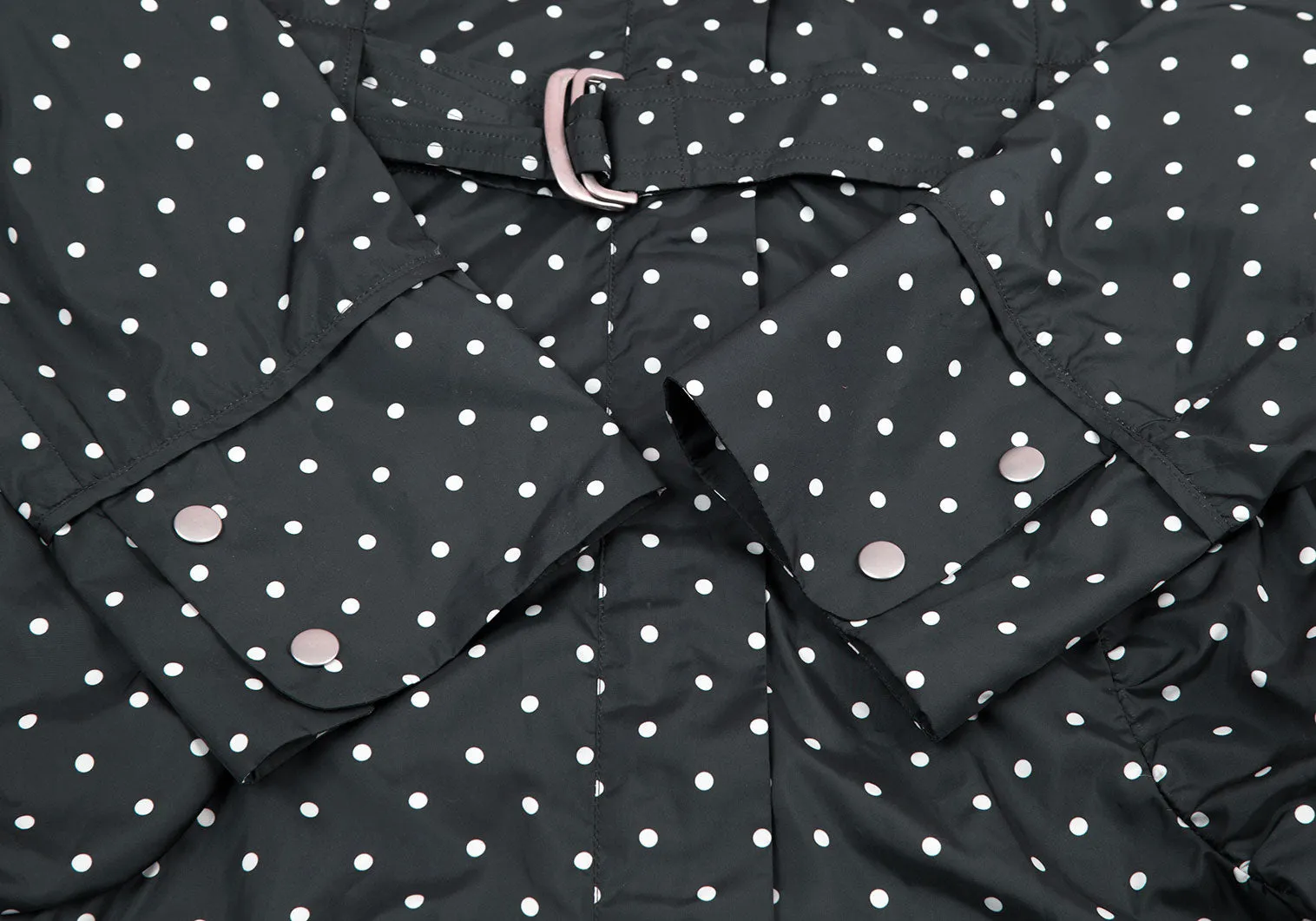 t.b SENSOUNICO Japan. Black Poly Dot Zipper Light Weight Rain Trench Coat