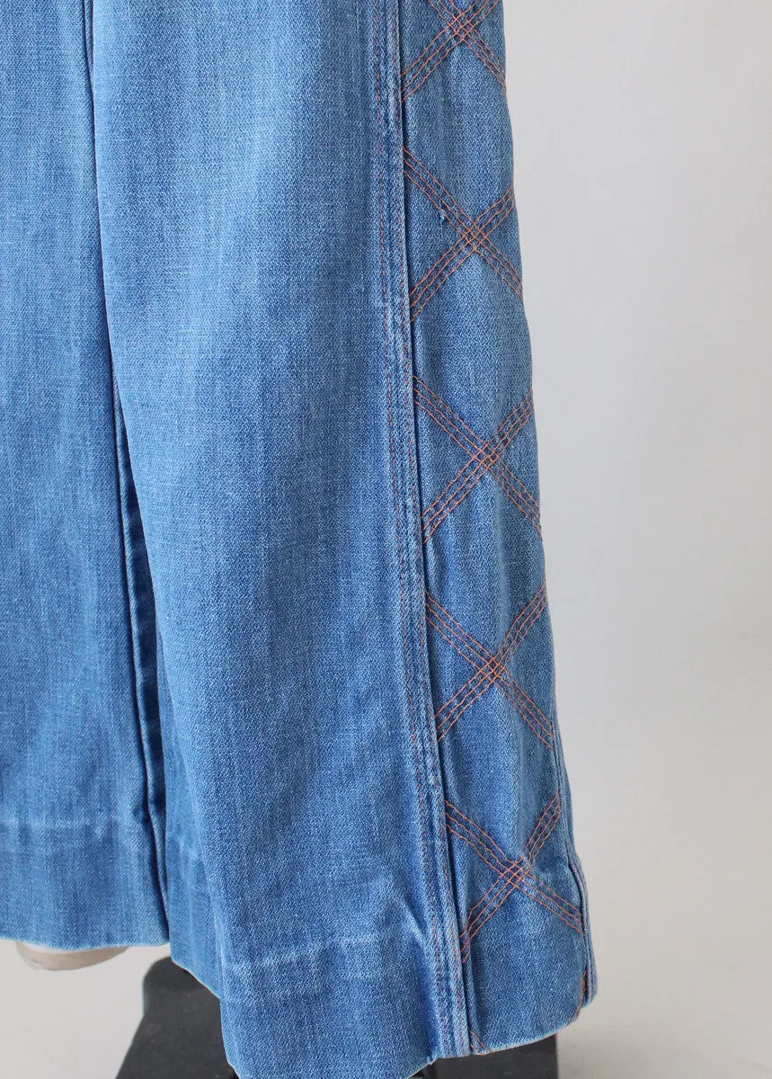 Vintage 1970s Wrangler Bell Bottoms with Stitched Sides